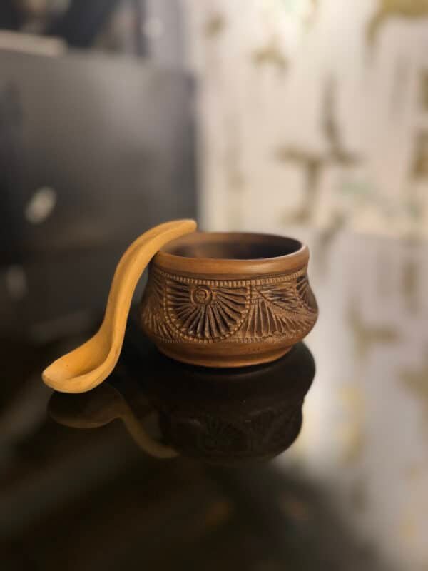 Salsero tradicional con cuchara